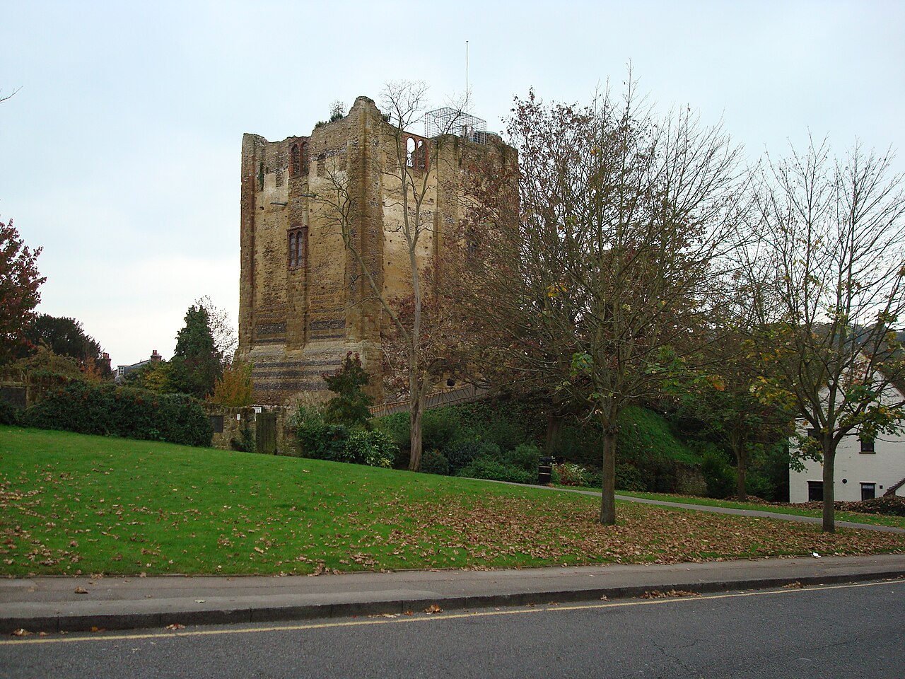 Guildford Castle — United Kingdom of Great Britain and Northern Ireland castle