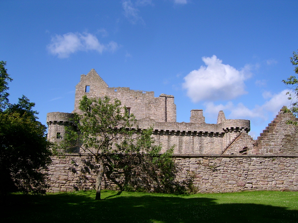 Craigmillar Castle — United Kingdom of Great Britain and Northern Ireland castle