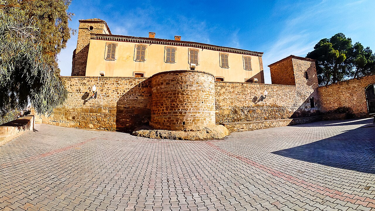 El Mokrani Fort — Algeria castle
