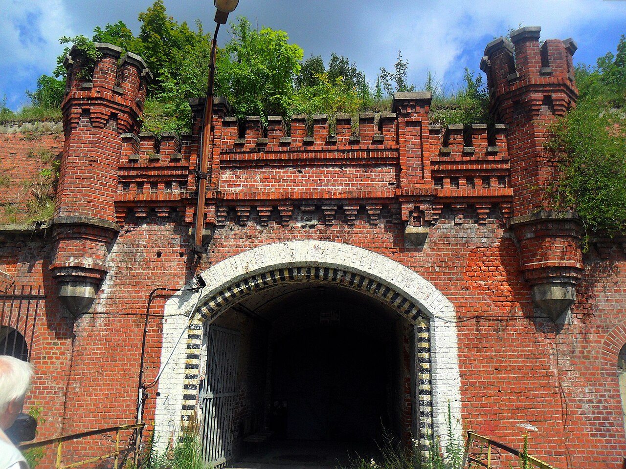 Fort V — Poland castle