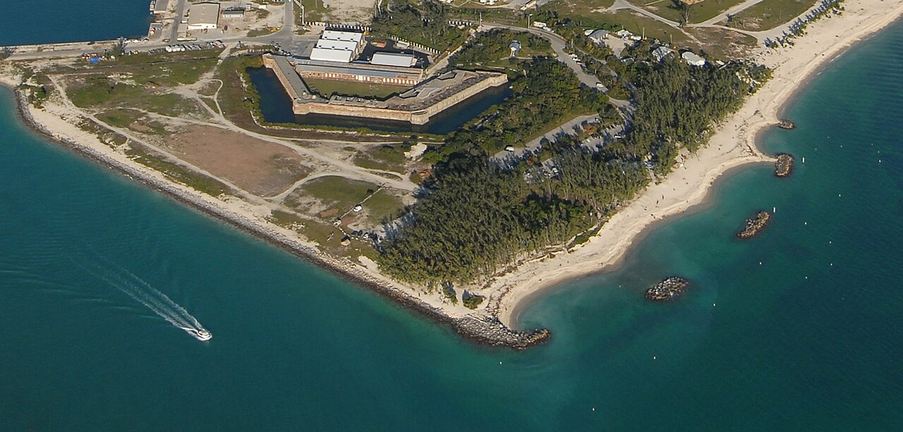 Fort Zachary Taylor Historic State Park — United States of America castle