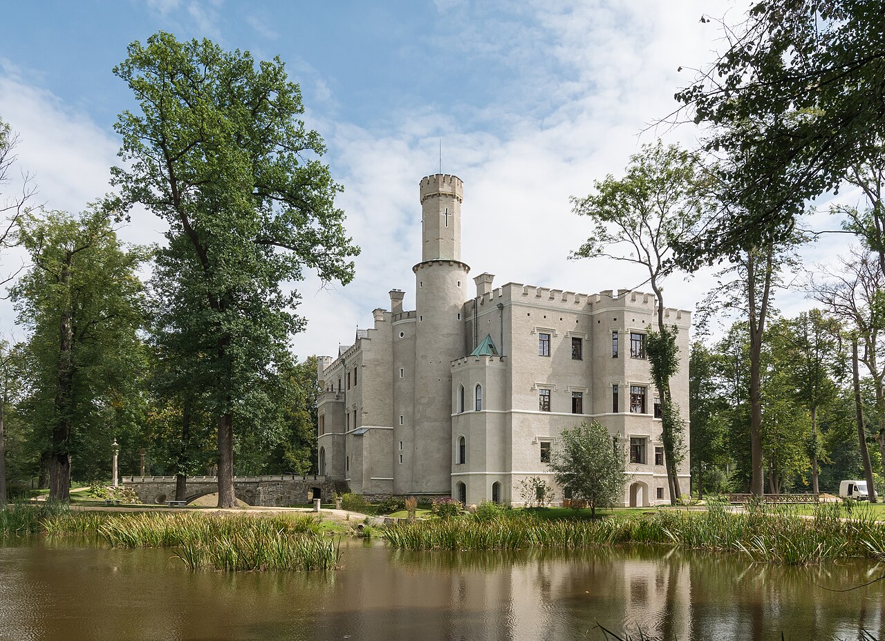 Karpniki — Poland castle