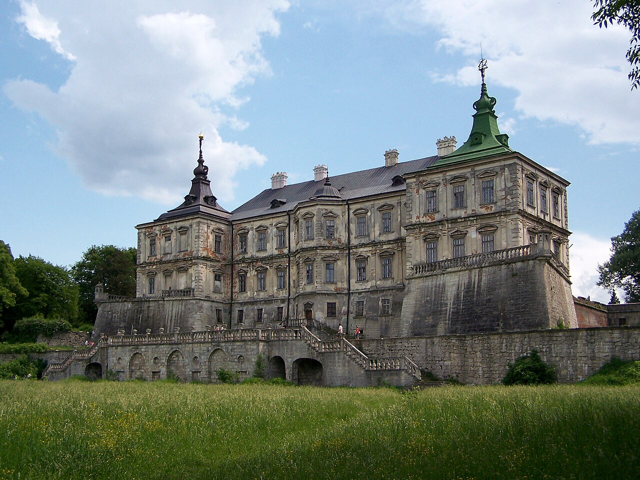 Pidhirtsi Castle — Ukraine castle