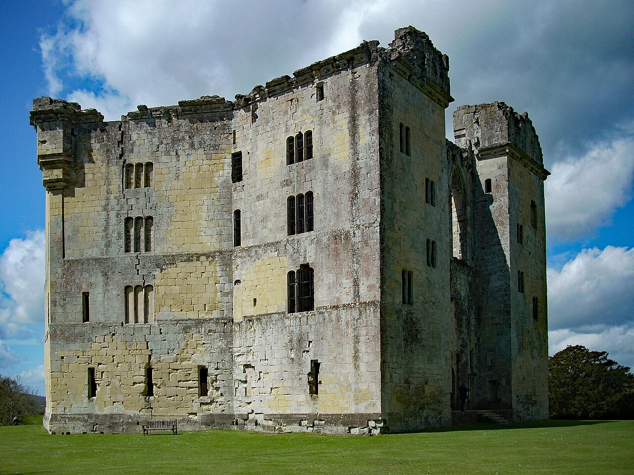Old Wardour Castle — United Kingdom of Great Britain and Northern Ireland castle
