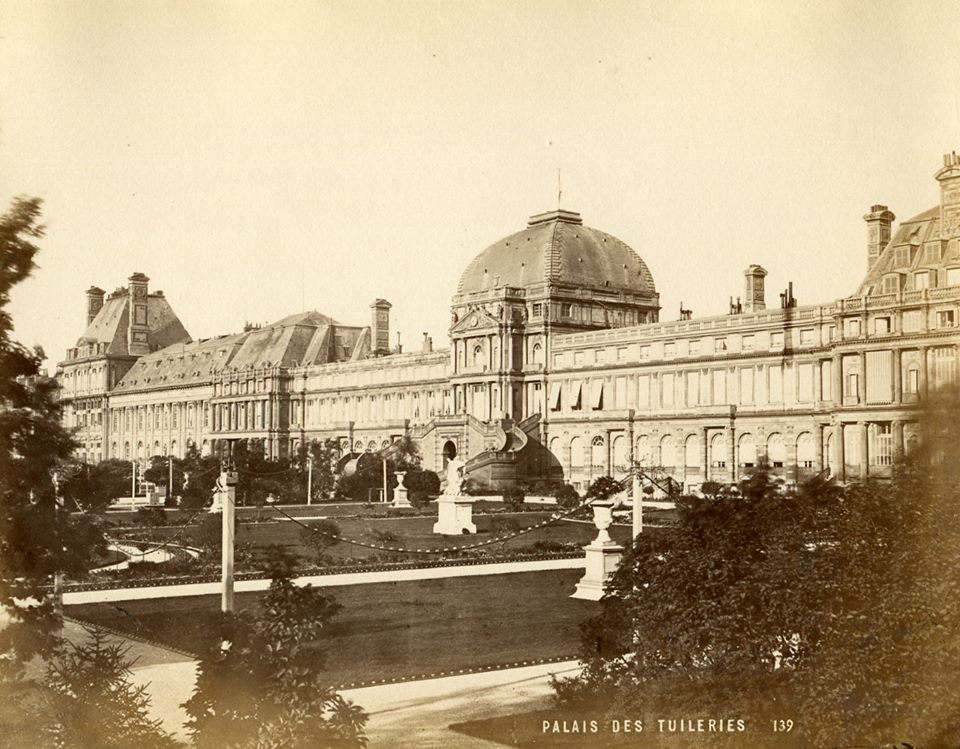 Tuileries Palace — France castle