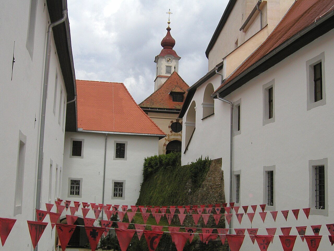Burg Festenburg — Austria castle
