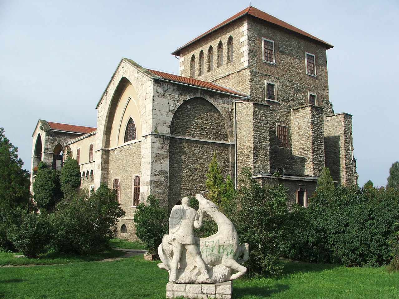 Tata Castle — Hungary castle