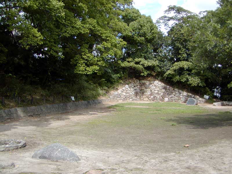 Itami Castle — Japan castle