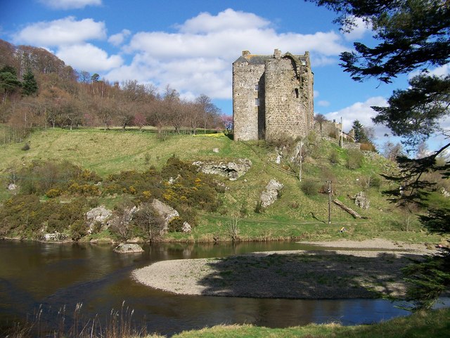 Neidpath Castle — United Kingdom of Great Britain and Northern Ireland castle