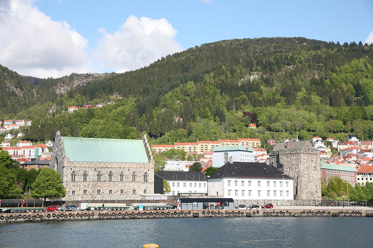 Bergenhus Fortress — Norway castle