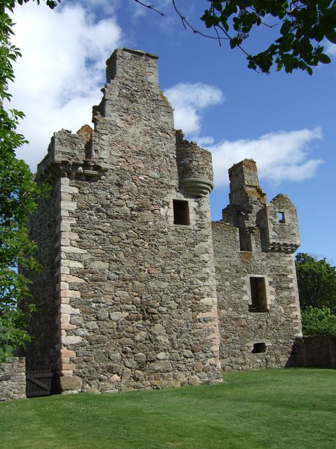 Glenbuchat Castle Ruins — United Kingdom of Great Britain and Northern Ireland castle