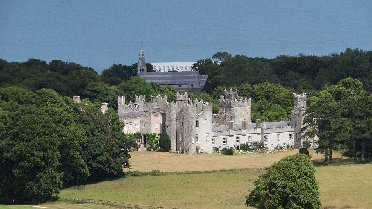 Howth Castle — Ireland castle