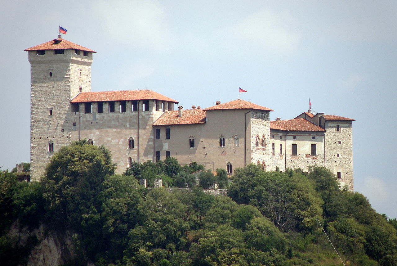 Rocca Borromeo di Angera — Italy castle