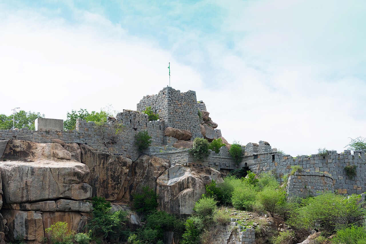 Raichur Fort — India castle