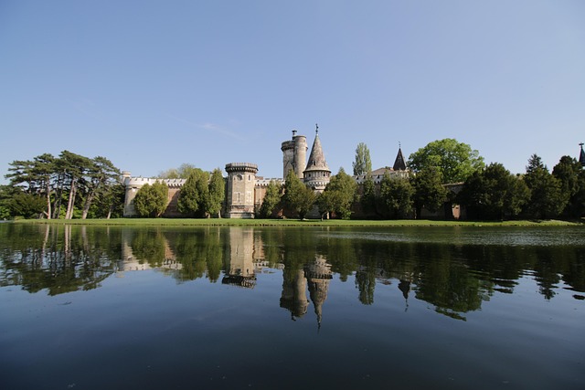 Franzensburg — Austria castle