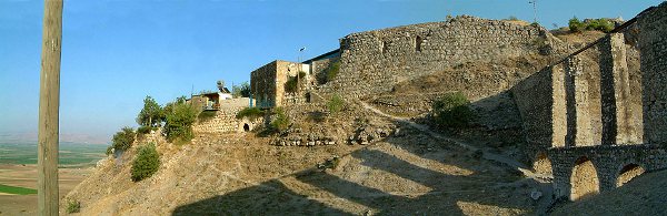 Trapesac Castle — Turkey castle