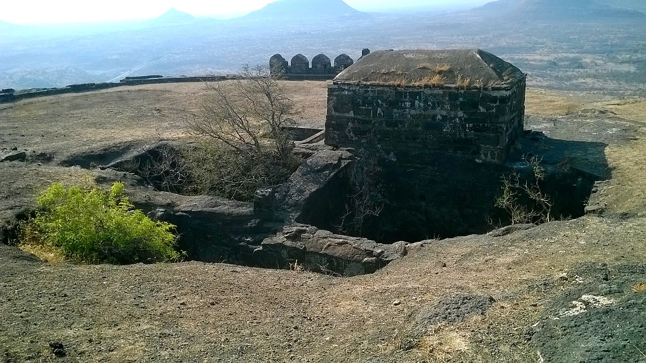 Laling Fort — India castle