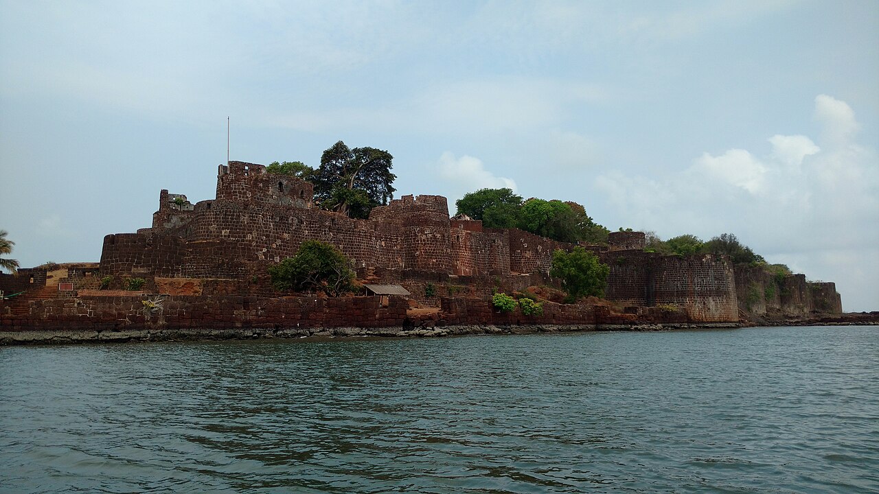 Vijaydurg Fort — India castle