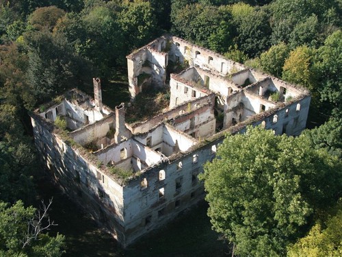 Chrzelice Castle — Poland castle
