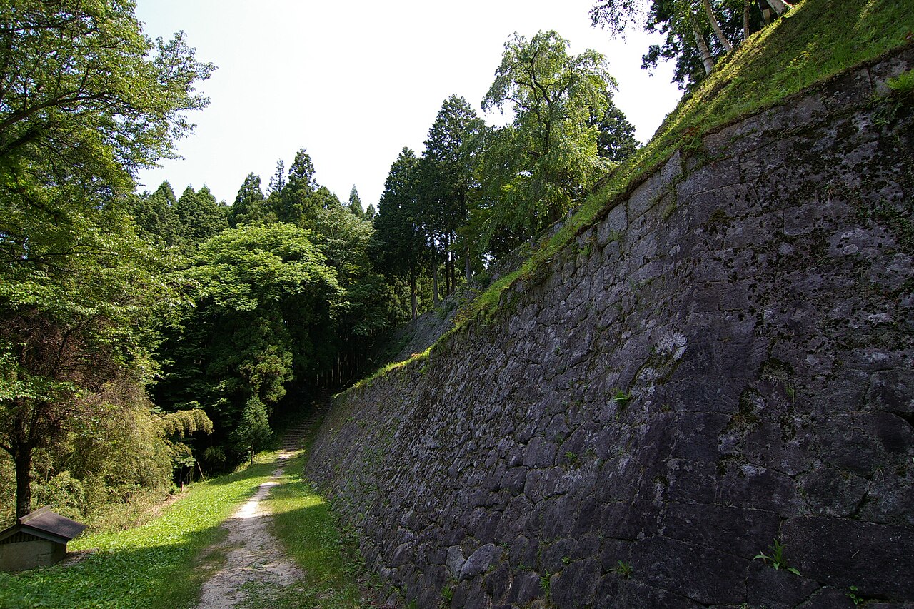 Iwamura Castle — Japan castle