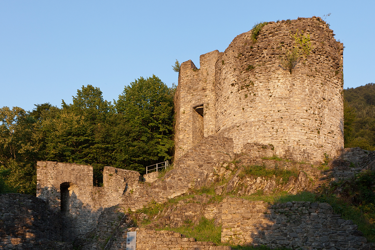 Unspunnen Castle — Switzerland castle