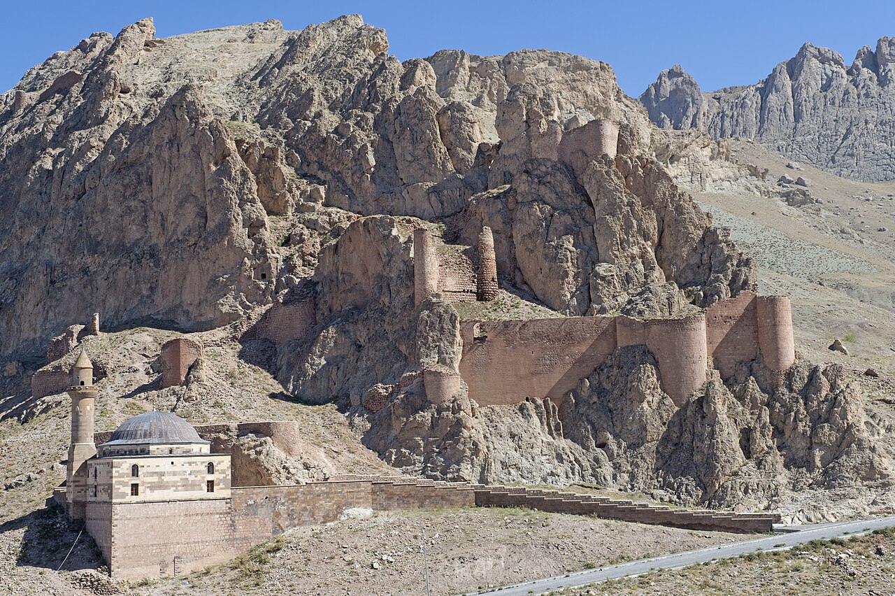 Doğubayazıt Castle — Turkey castle